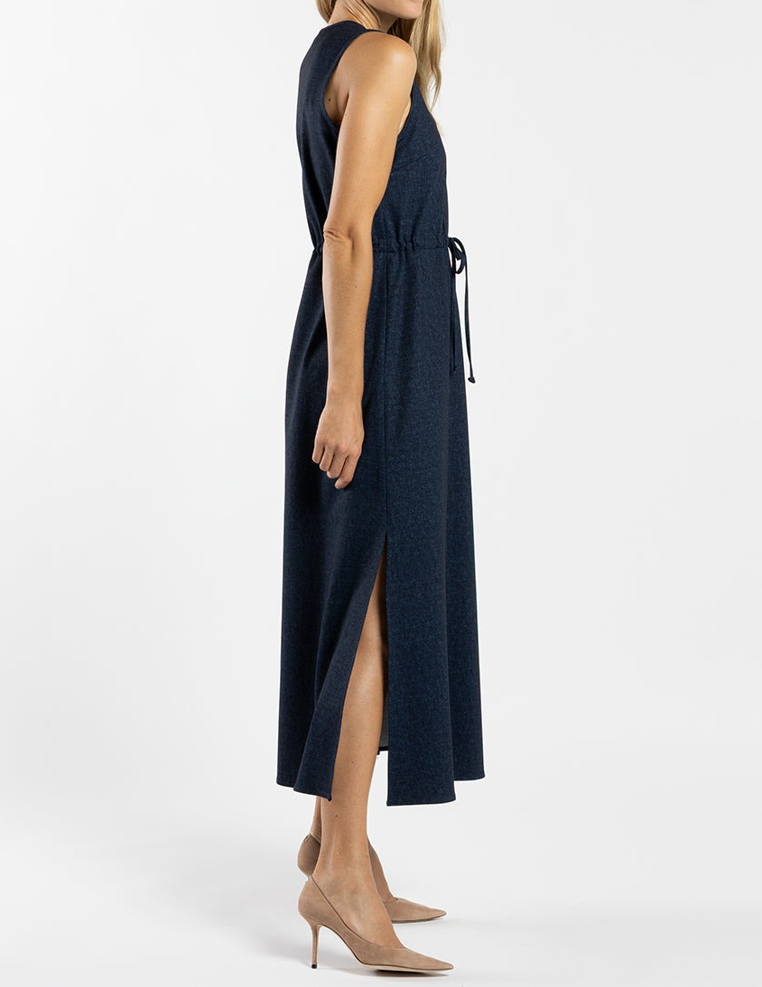 Sleeveless Straight Silhouette Dress