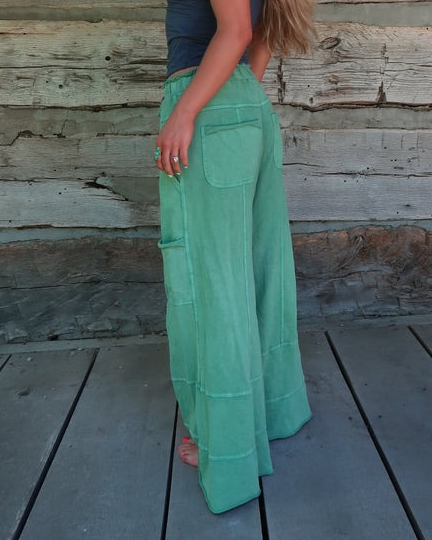 Evergreen Wide Leg Cargo Pant