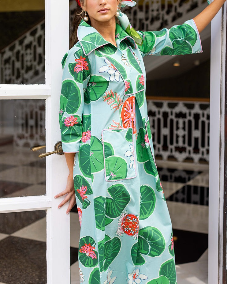 Oversized Butterfly Collar Dress