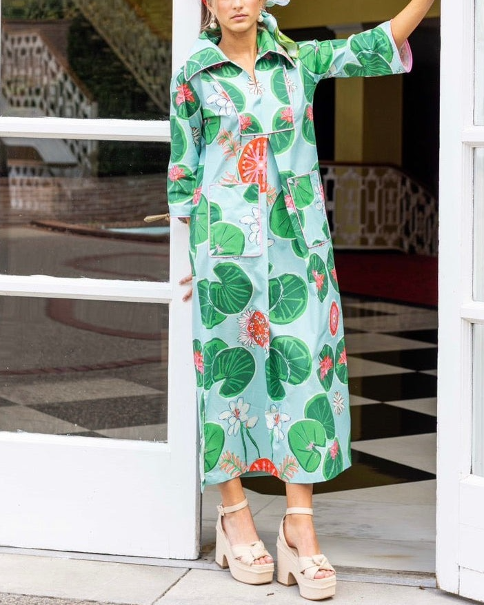 Oversized Butterfly Collar Dress