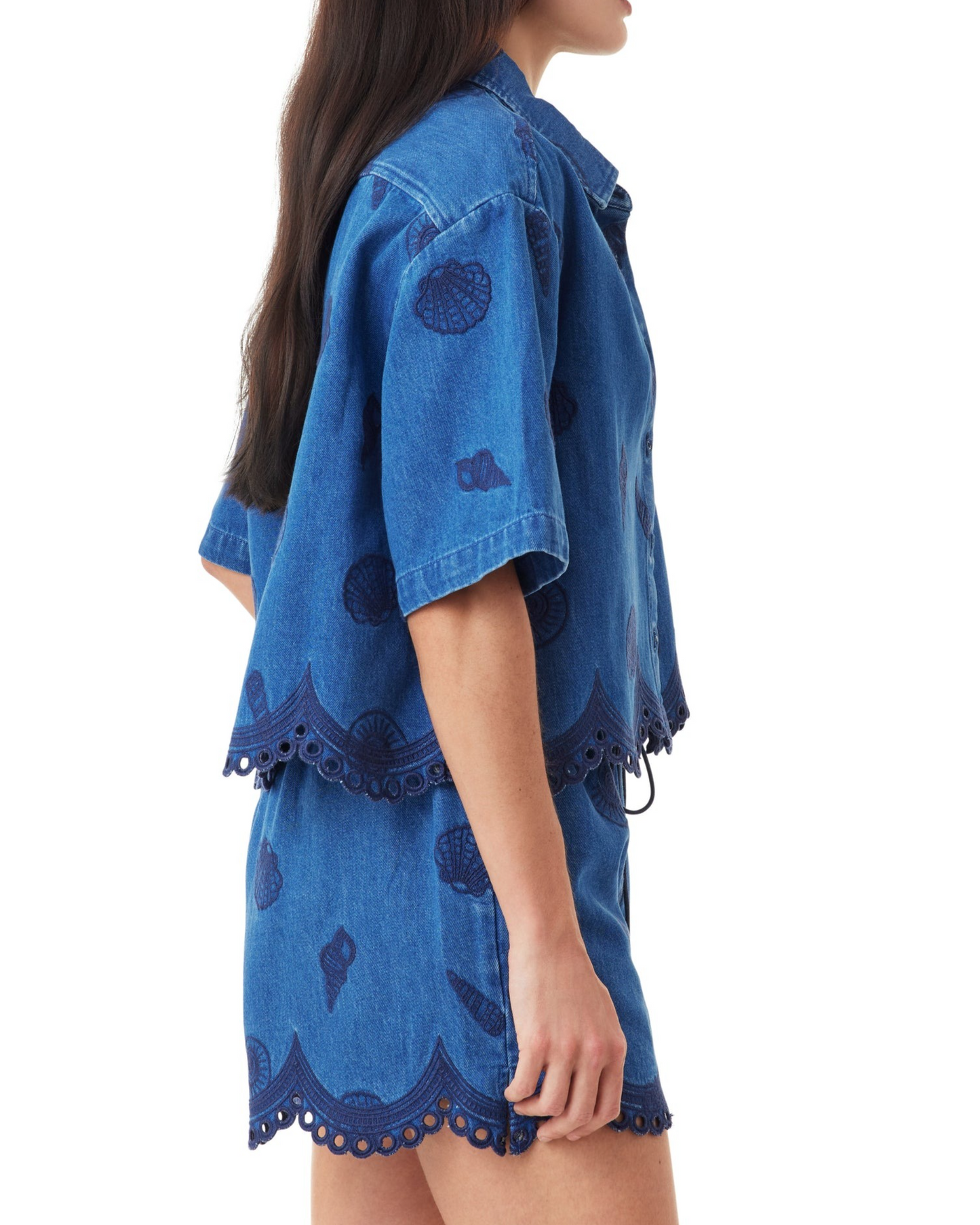 Seashell Crop Short Sleeve Shirt